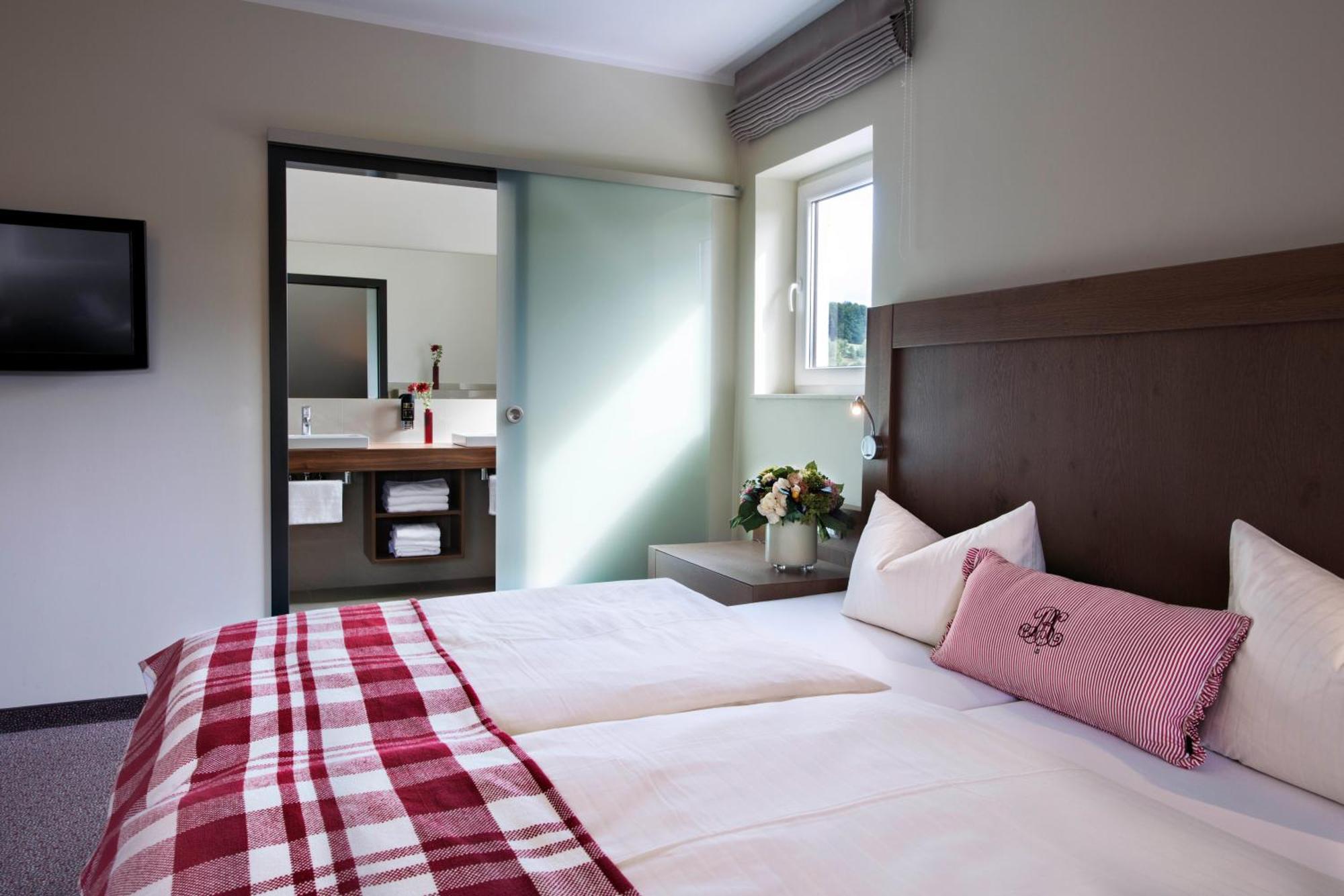 Best Western Hotel Brunnenhof فايبيرسبرون المظهر الخارجي الصورة