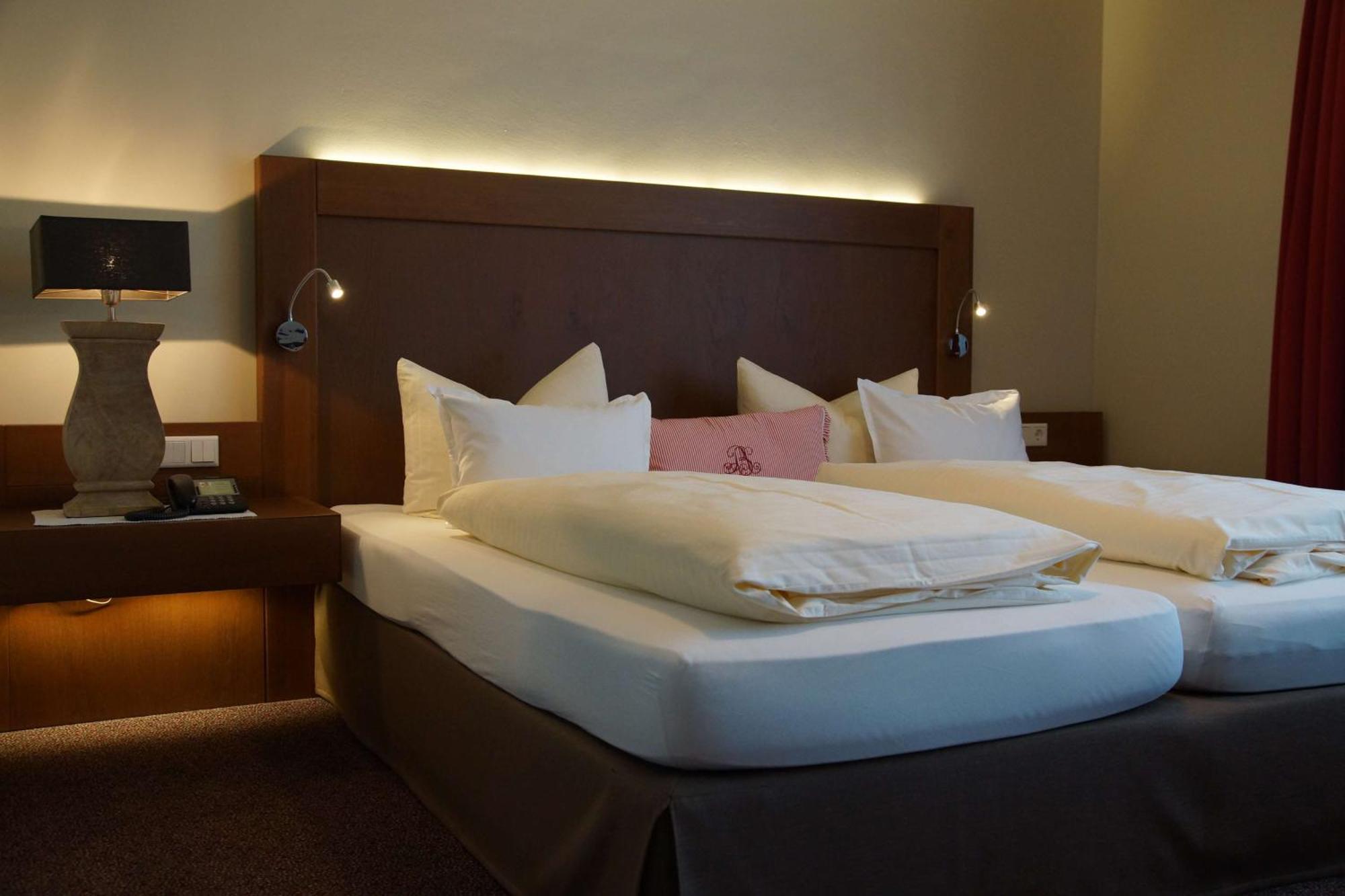 Best Western Hotel Brunnenhof فايبيرسبرون المظهر الخارجي الصورة